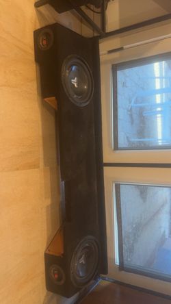 W6 JL Audio Subwoofers in box