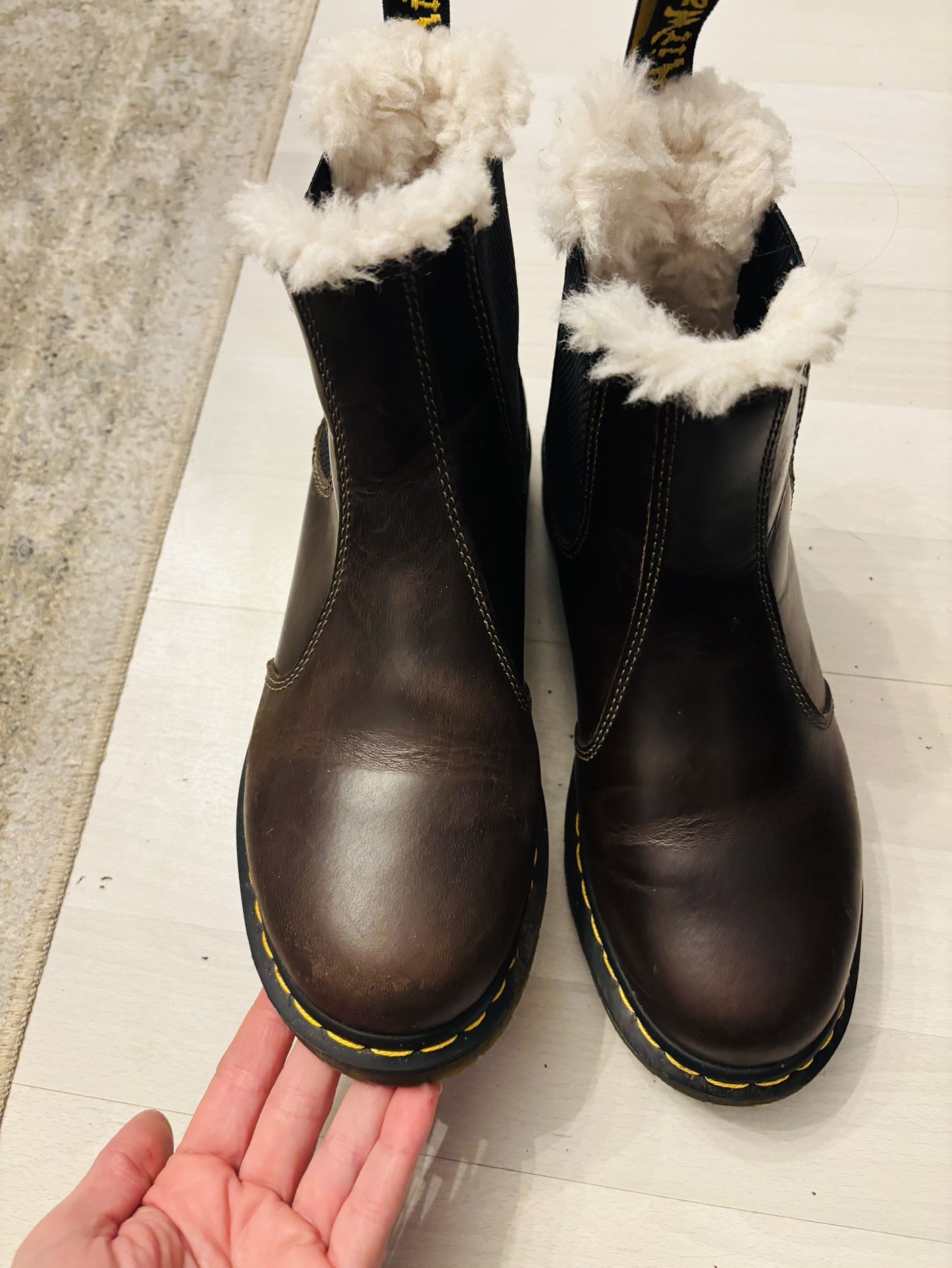 Size 8 W Brown Doc Marten Chelsea Boot