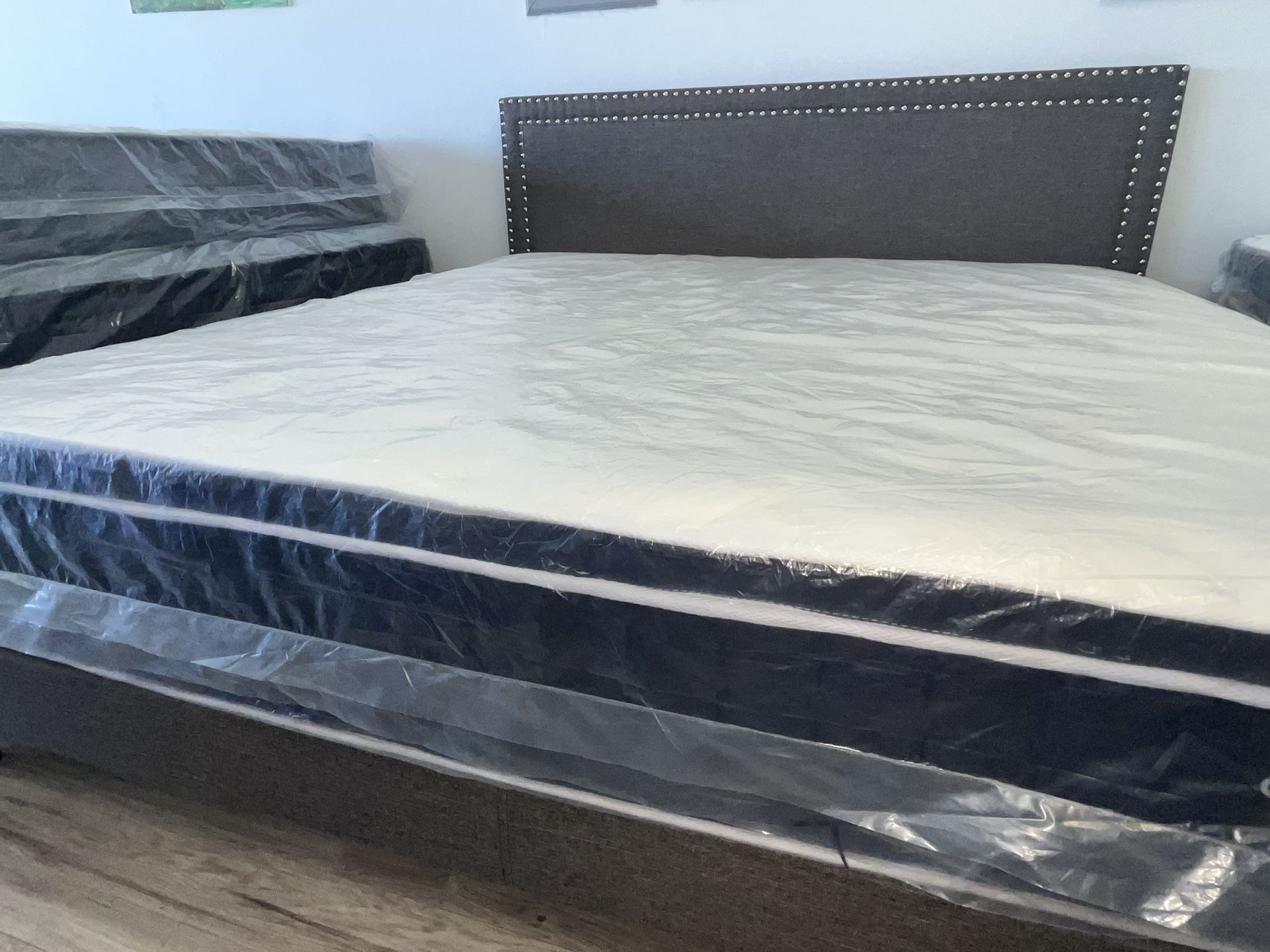 New Comfortable Support 12” Inch King Size Hybrid Cool...