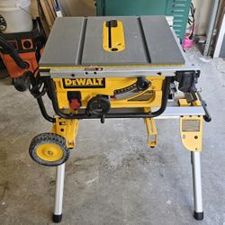 DEWALT DW745 10" Table Saw With Stand