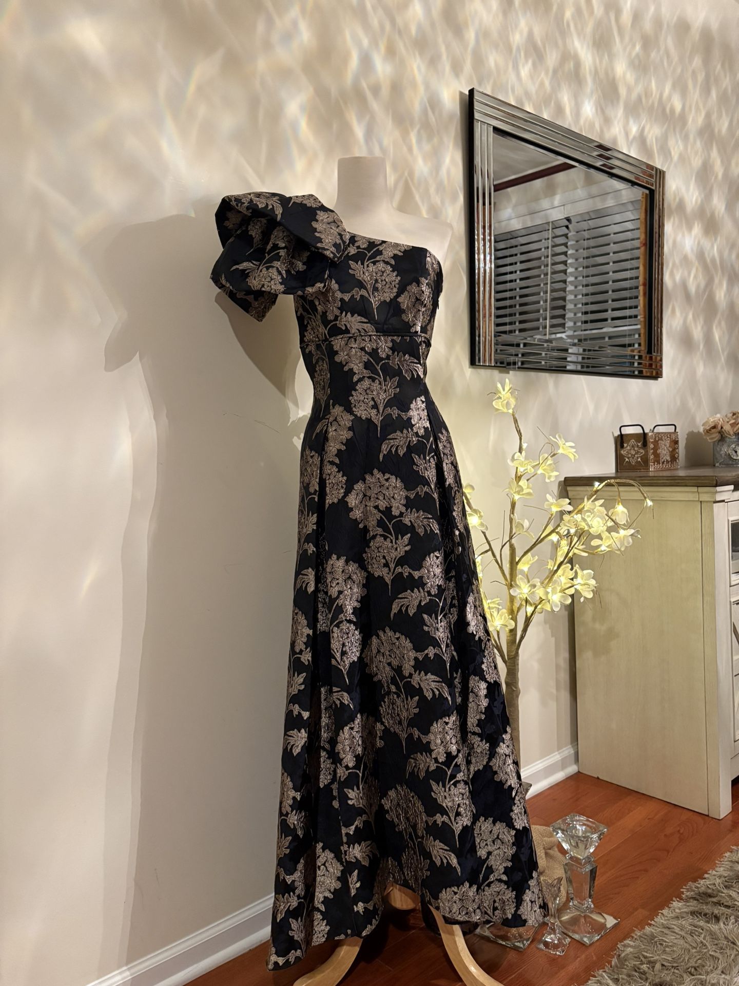 EVENING WEDDING GUEST DRESS