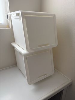 Storage bins