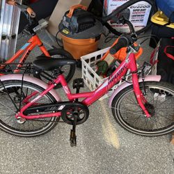 Pink Girls Bike - 2 Years Old - 20”