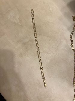 Bracelet 10k yellow  gold big