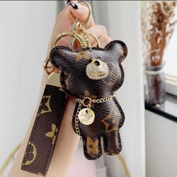 Beautiful Luxury Leather Bear with Rope Keychain