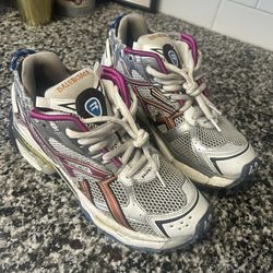 Multicolor Runners