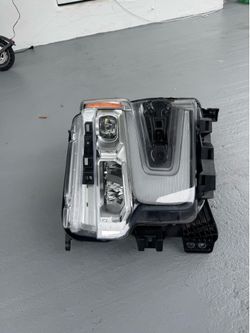 Chevy silverado headlamp 2025