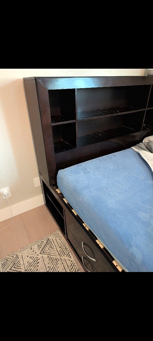 Bedroom Set
