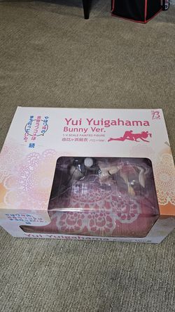 Yui Yuigahama Bunny Ver. 1/4 Figure