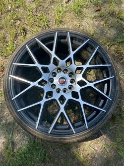 Set of 4 - 20" Black & Machined Wheels with 215/35ZR20 Tires & Lug Nuts Included
