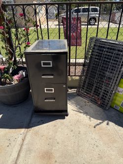 Metal file cabinet
