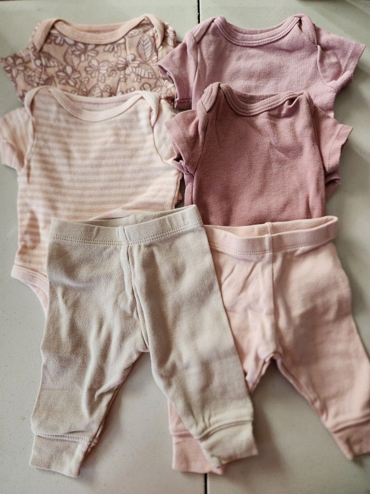 Cloud Island Newborn Pre-owned Short Sleeve Undershirts & Bottoms