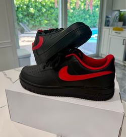 Nike Air Force 1 black & red. 11m