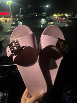 Tory Burch buckle sandle