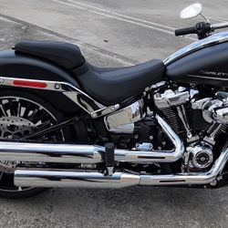 EXHAUST FOR SALE (NOT BIKE) 