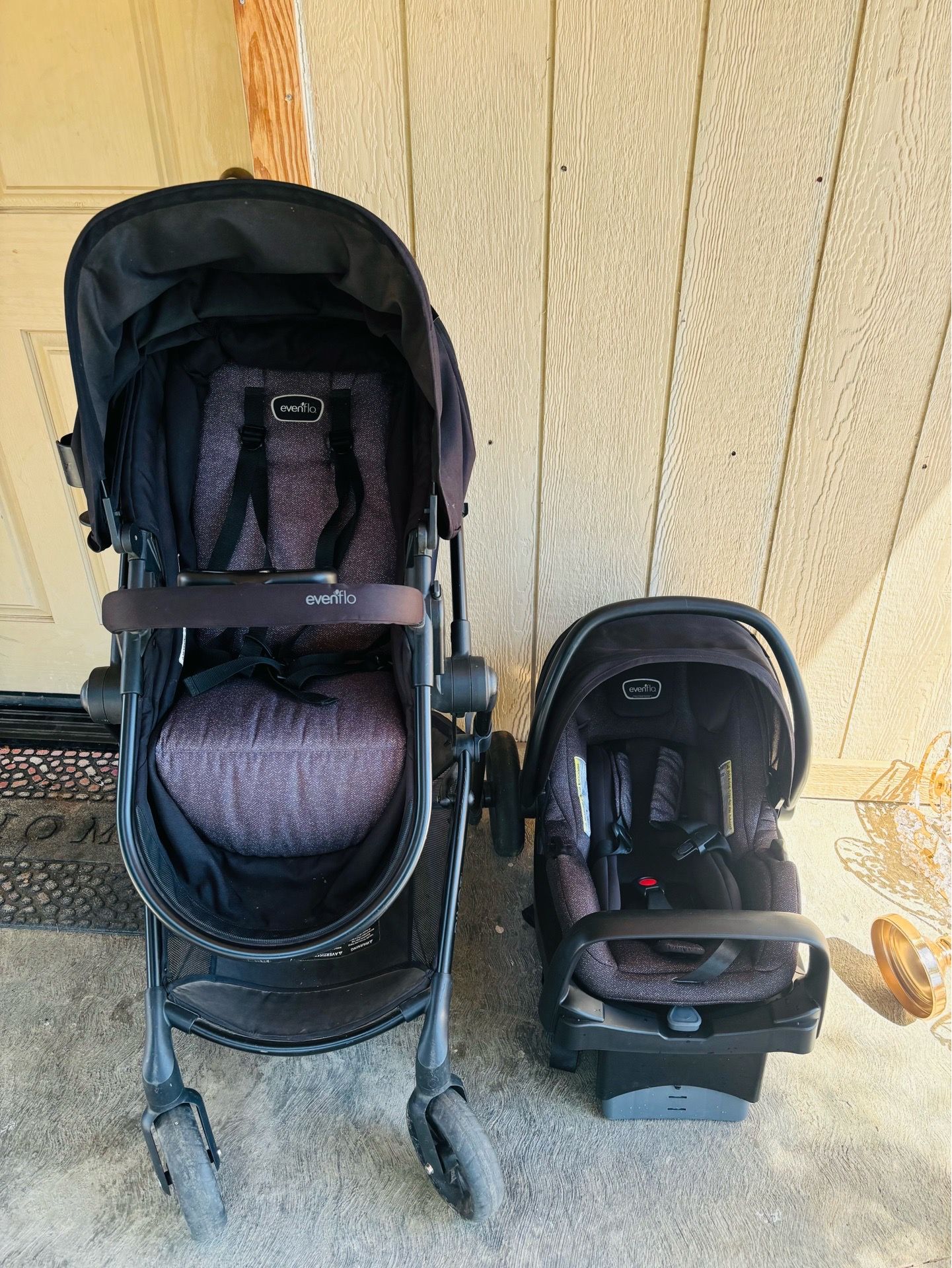 Baby stroller travel system