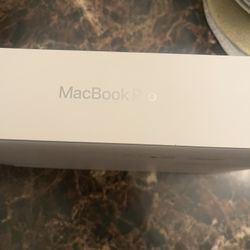 MacBook Pro Sliver 