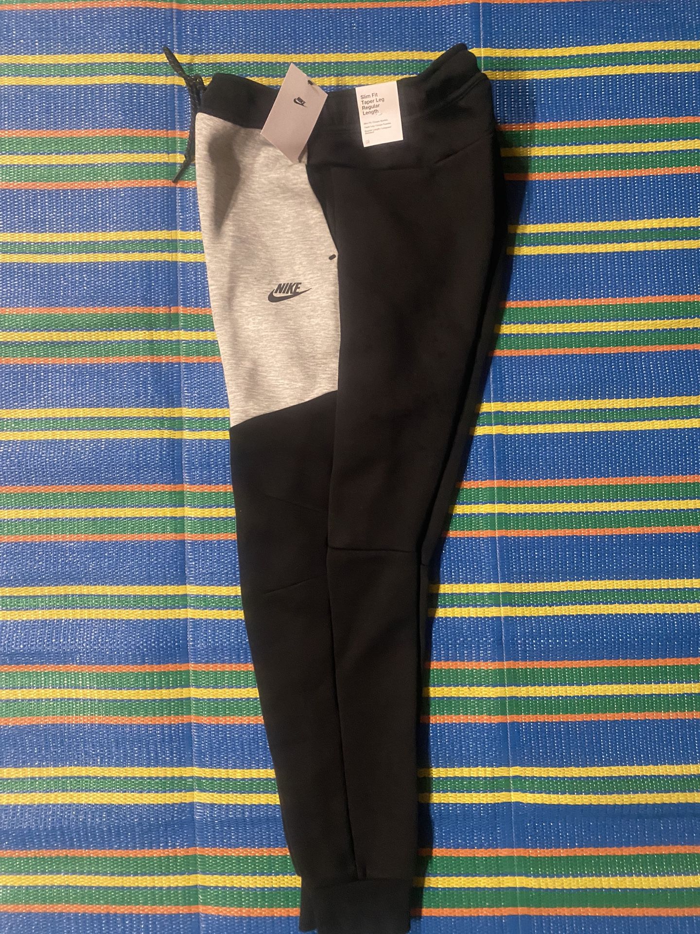 nike tech men’s joggers