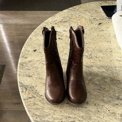 Kid’s Cowboy Boots Size 10T $10