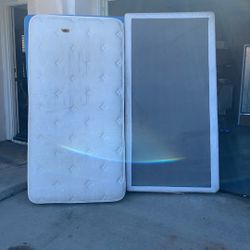 Twin Bed Mattress And Frame 