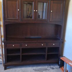 Office Furniture  Crendeza