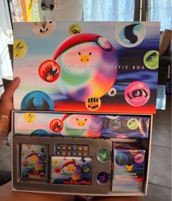 Pokémon Card  30th Celebration Futuristic Box