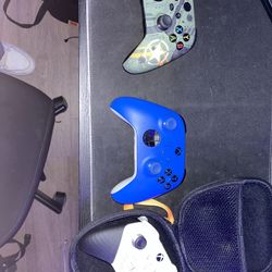 Xbox Controllers