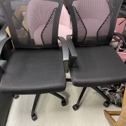 2 pcs office chairs
