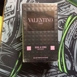 Valentino 