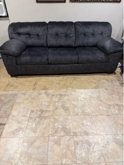 Excellent condition sofa hide a bed full-size