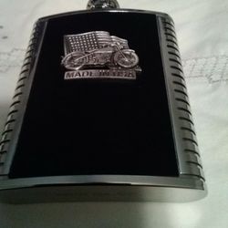 Hip Flask 6ozs.  New Stainless Steel