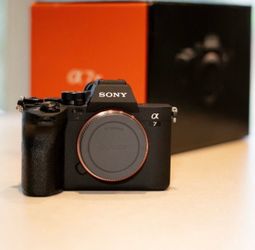 Sony A7IV
