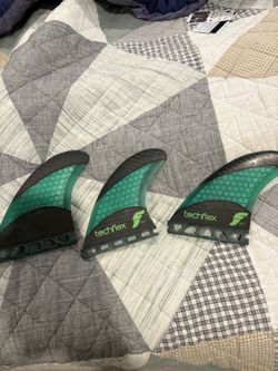Surfboard Fins