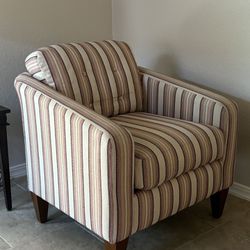 Accent chair From Lazy-boy 
