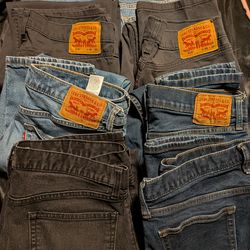 Men's Levi's and old navy jeans
