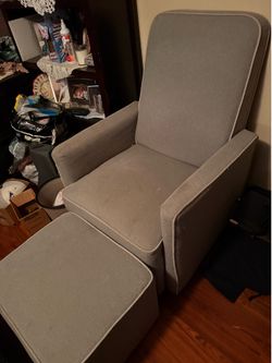 Used 2 pc rocking chair