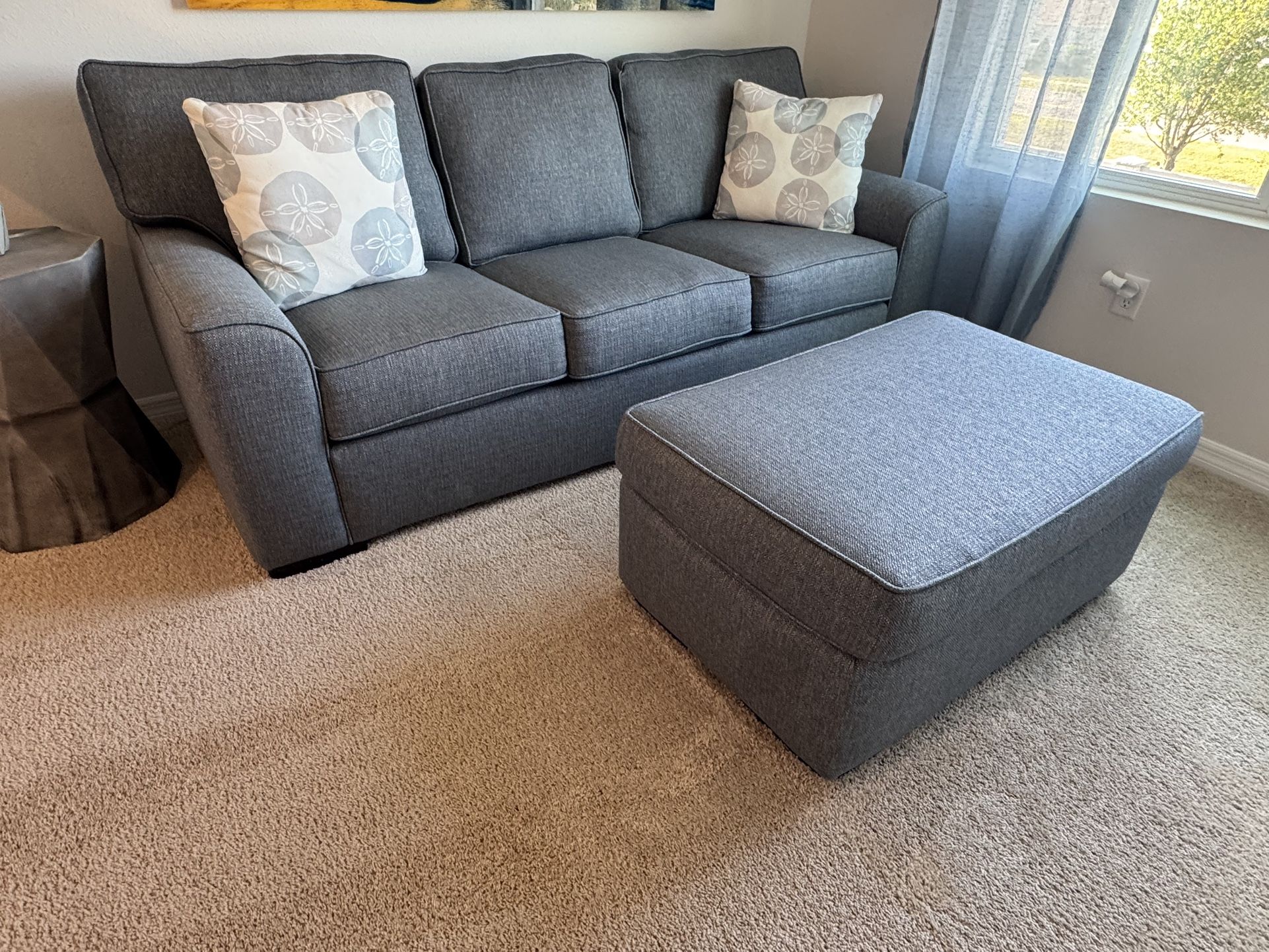 Sofa W Ottoman & Decor Pillows - Model Home Furniture