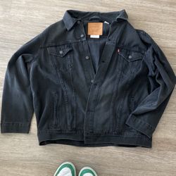  Levi’s Jean Jacket