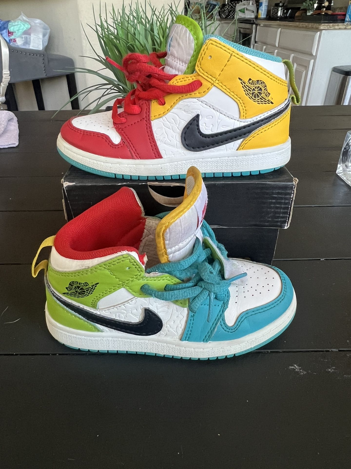 Jordan 1 Multicolor