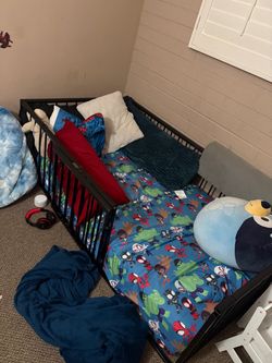 Twin floor bed frame