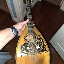 Old Mandalin,  Needs New Strings,  Great Sound 