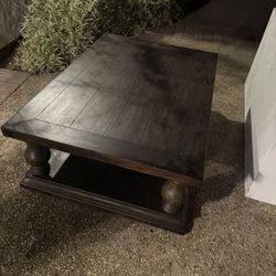 Solid Coffee Table 