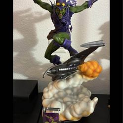 Sideshow Collectibles Green Goblin Premium Format Statue