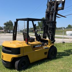 Forklift