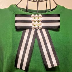 Brooch with Swarovski crystals