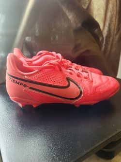 Soccer Cleats -4 5 Youth