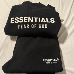  Fear Of God Essentials - Crewneck & Sweatpants FW24 With QR Code