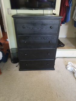 Dresser