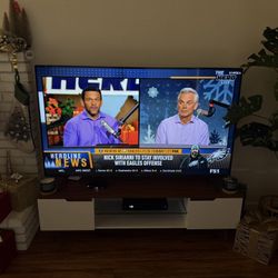 LG 65 Inch Class UQ8000 AUB series LED 4K UHD Smart webOS 22 w/ ThinQ AI TV