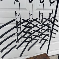 Multi-Tier Metal Hangers – Set of 4